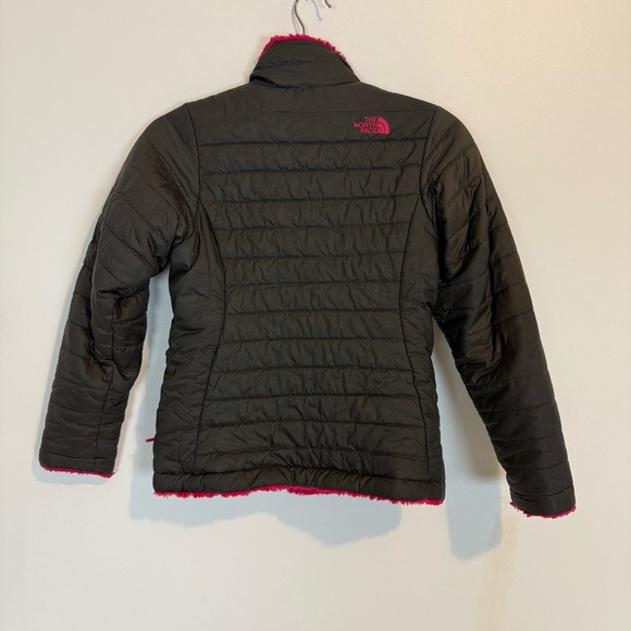 The North Face Girls Dark Gray/hot Pink Reversible Mossbud Jacket Size M 10-12 - Picture 9 of 13